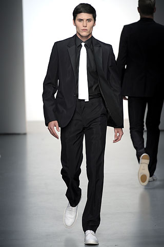 Calvin Klein Collection / - 2009